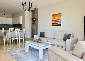 Elegant Apartment in Saranda Terraces