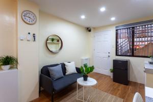 Cozy Modern Studio Near Maginhawa & Katipunan