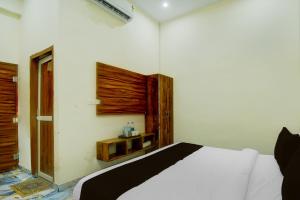 Hotel O by OYO The Suresh Mahal Resort