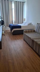 Estúdio na quadra da praia