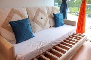 Oceanfront Studio Beach and Pool