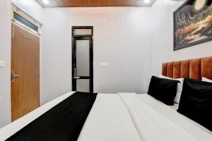 Hotel O HI-WAY Palace