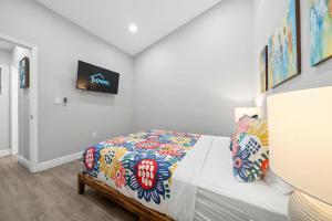 Casa Cordova Apartments By Lowkl