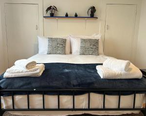 Comfortable 2BDR House near Surrey Quays and River