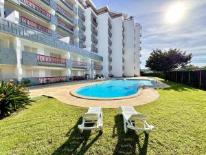 Vilamoura Marina Beach With Pool by Homing
