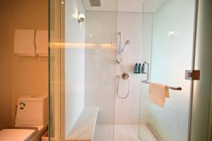 Veranda Residences - Lagoon Pool Access & Sauna Retreat Pattaya