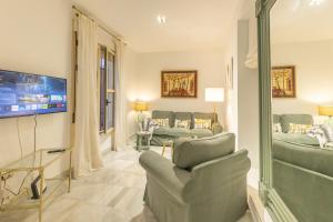 Fuente de Plata, Apartment and patios, step-free, historical center