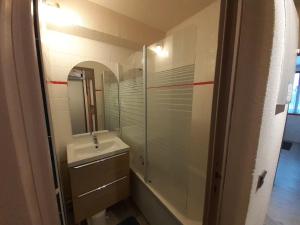 Studio cosy 23 pers, proche remontées & commerces à Valfréjus - FR-1-561-88