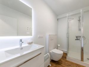 Studio rénové pour 2 personnes avec balcon et WIFI à Val-dIsère - FR-1-694-441