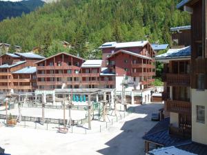 Studio avec balcon, wifi et animaux admis à Valfréjus - FR-1-561-2