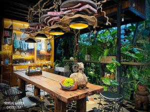 TROPICAL GARDEN Homestay