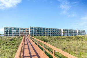 Sunny Side Up! - Direct OCEANFRONT Condo - End Unit - Crescent Beach, Saint Augustine Florida