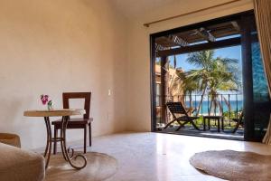 Chic Oceanfront Escape near Surf