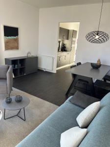 Ferienhaus 55 am Wasser Olburgen - perfekt für Familien - mit Freibad, Sauna, Restaurant und Spielplatz