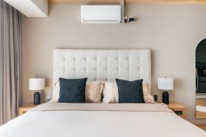 Design Suite Rooftop Pool, Gym, BBQ