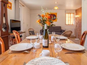 Gîte familial au calme avec terrasse, proche Puy du Fou et plages vendéennes. - FR-1-622-41