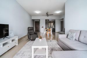The One by Nakza Stays, Lakeview Suites Putrajaya