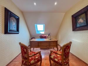 Villa avec Piscine Intérieure, Billard et Tennis, proche Zoo de Beauval et Châteaux de la Loire - FR-1-591-225