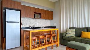 Luxury condo with Rooftop Pool & Ocean views