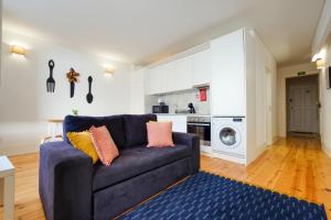 1-Bedroom Apartment with Terrace next to Bonfim Metro Station