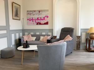 Grand appartement 6 pers., cadre calme, proche Nancy et Lunéville, toutes commodités, tout inclus - FR-1-584-179