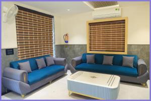 Gopika Hotel Near Vishwanath Temple