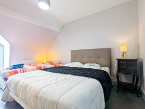 Maison de Charme en Berry avec Jardin et Wifi, Proche Vignobles - FR-1-591-231