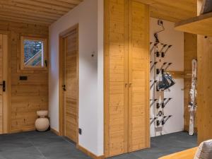 Chalet neuf 10 pers, charme & confort au cœur des Guibertes - FR-1-808-20