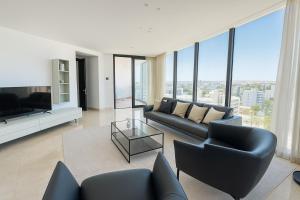 SkyHigh Park View Residence