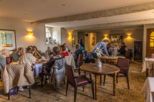 Logis Hôtel Le Manoir Des Portes