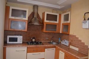 Проспект Слобожанський, 83 остонівка Донецька