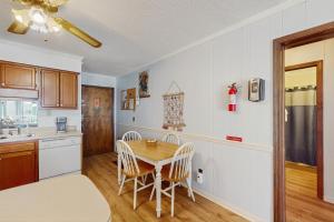 A Place at the Beach VI - 105