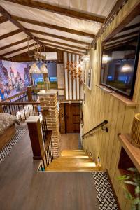 Scandinavian Rustic