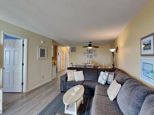 Winds V1 #3B - My Top Paradise