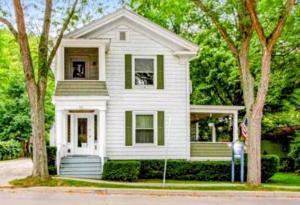 Gulf Stream House - Hammondsport Getaway Apartments #10