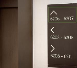 GRANDE SIGNATURE with a direct Burj Khalifa view and Private Fountain Show at 62nd floor with DXB AIRPORT VIP Shuttle option for 6 guests