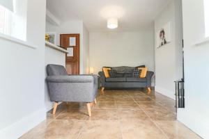 Beacon House - Private Parking - Fast Wifi