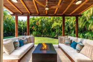 A luxurious 4bed 2level retreat