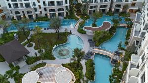 The Legenda Bang Tao