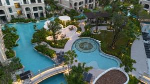 The Legenda Bang Tao