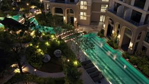 The Legenda Bang Tao