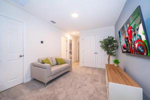 1802AL TOWNHOUSE 5 BED4.5 BA (SANITIZED)