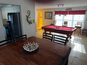 Perfecto Mundo 1, Orlando Area 5BR-2BA Outdoor Pool, Ping Pong, Billiard