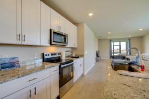 Pool and Pickleball Access Babcock Ranch Escape