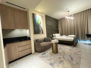 Luxury Studio with Balcony, Pool, Coworking in JVC