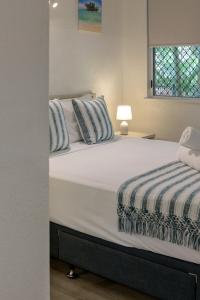 Deluxe ground floor 1 Bedroom at Coral Apartments