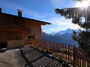 Chalet at 1700m with panoramic views