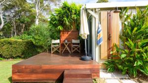 Stargazer Cottage Waterfront Reserve with Private Studio