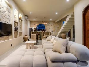 KAKTUS VILLA PERERENAN Licensed Luxury 1BR Private Pool Villa in Pererenan