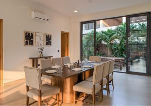 Mandrem Beach front Ocean 6